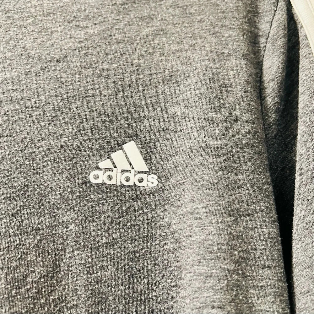Adidas Pull-over Lightweight Jacket Medium Grey white stripes hoodie - Picture 3 of 6